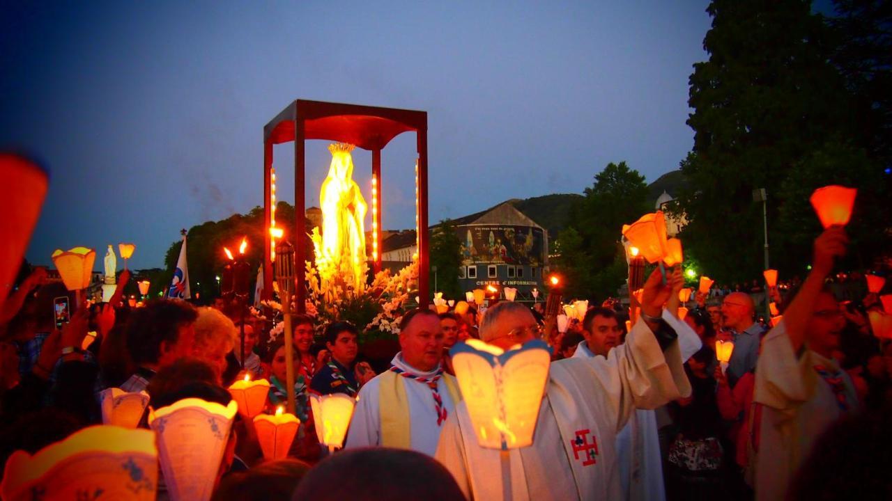 Hotel Calvaire Lourdes Kültér fotó