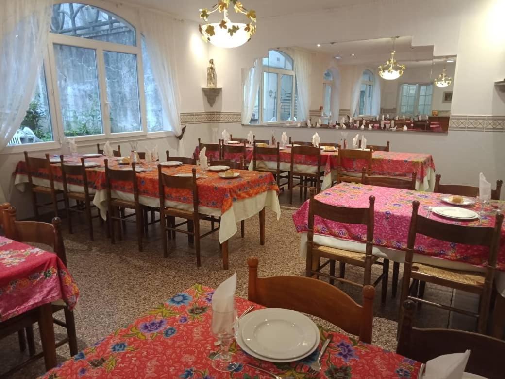 Hotel Calvaire Lourdes Kültér fotó