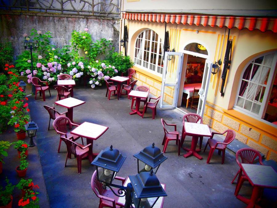 Hotel Calvaire Lourdes Kültér fotó